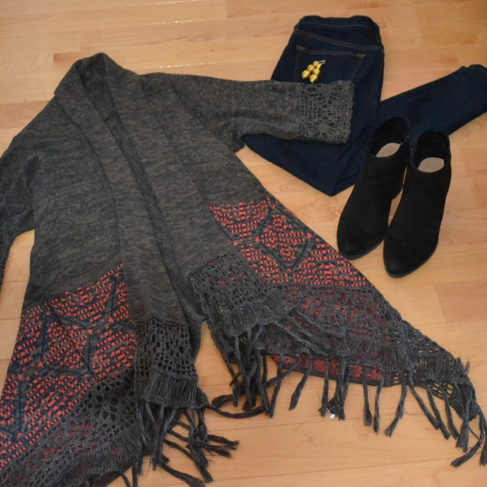 Anthropologie gray draped sweater, size S/P, EUC